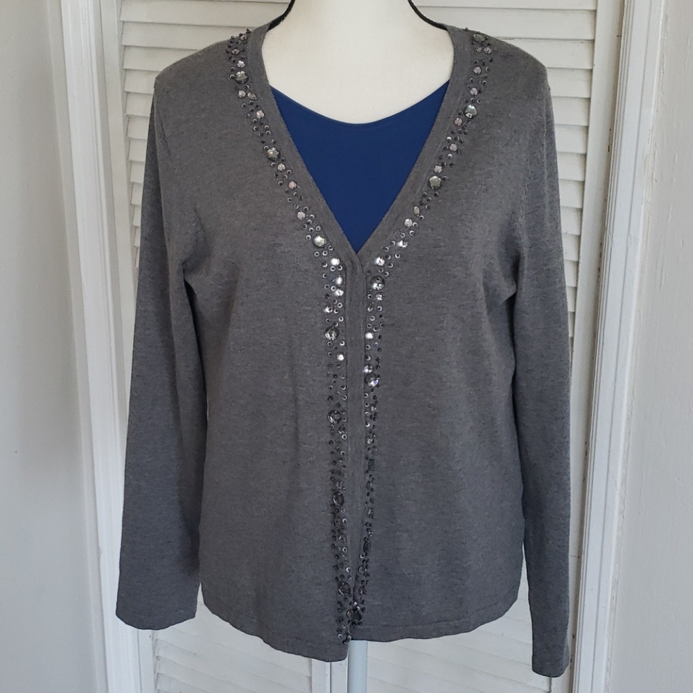 Gray V-Neck Rhinestone Embellished Cardigan. size Medium